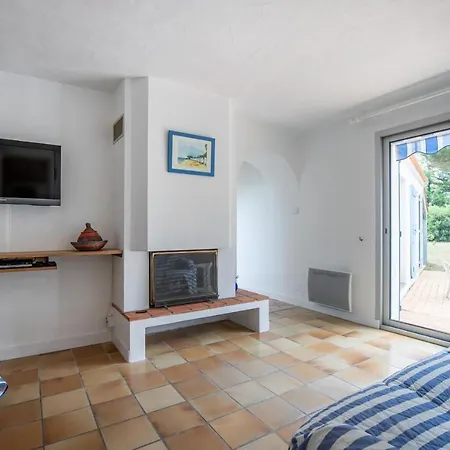 Vakantiehuis Grande Maison Pour 6 Personnes - 300m De La