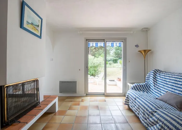 Grande Maison Pour 6 Personnes - 300m De La 펜션